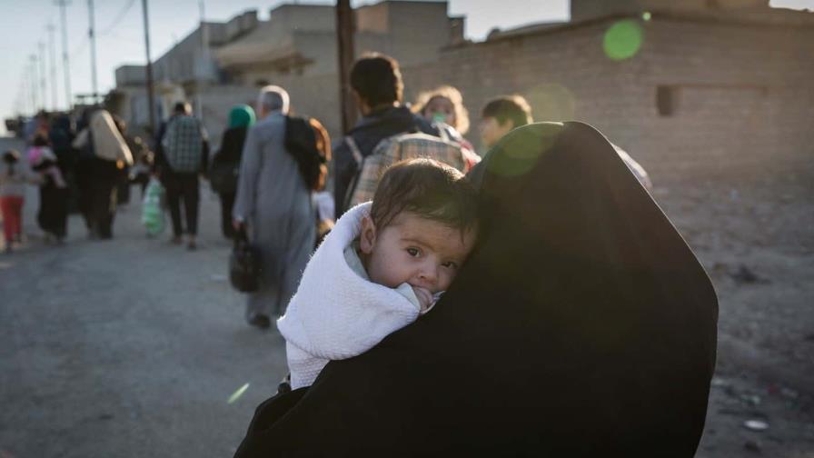 EE.UU. pide continuar con las repatriaciones de familiares del EI desde Siria EE.UU. pide continuar con las repatriaciones de familiares del EI desde Siria