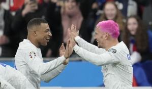 Mbapp&eacute; responde por Francia en su primer juego como capit&aacute;n