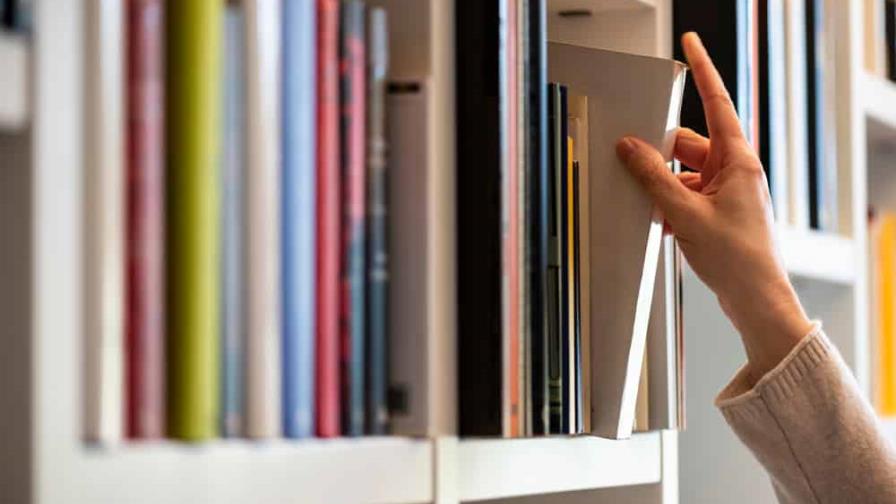 Intentos de censura en bibliotecas de EEUU alcanzan cifras récord Intentos de censura en bibliotecas de EEUU alcanzan cifras récord