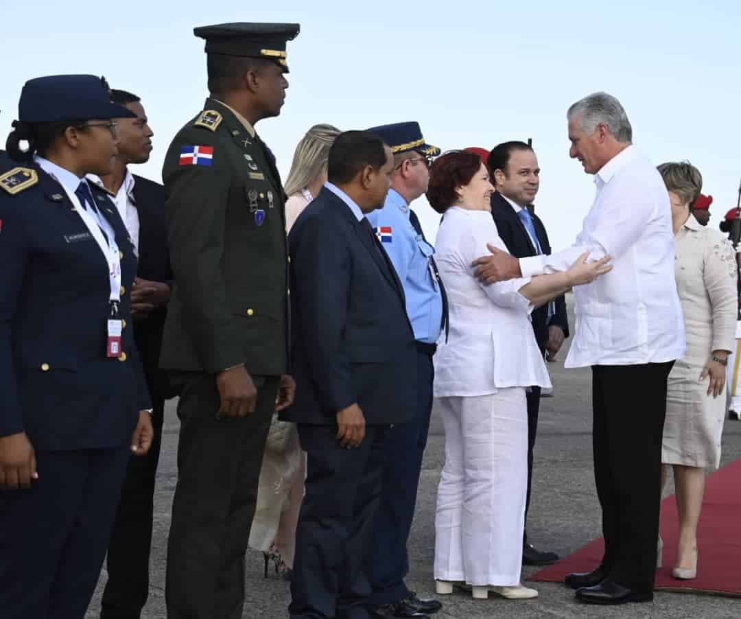 Llegada de Díaz-Canel a Santo Domingo.