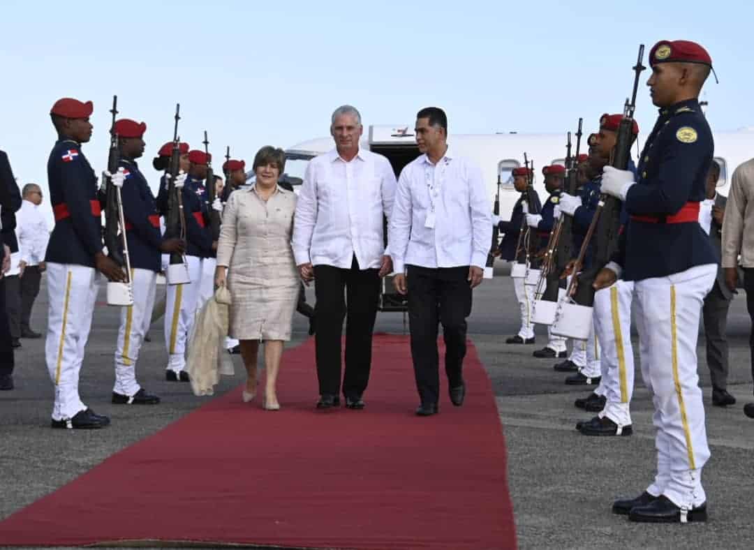 Llegada de Díaz-Canel a Santo Domingo.