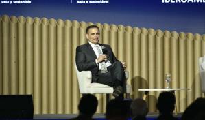 Ministro de Hacienda destaca logros en la reducción de la deuda pública