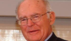 Muere cofundador de Intel Gordon Moore a los 94 años
