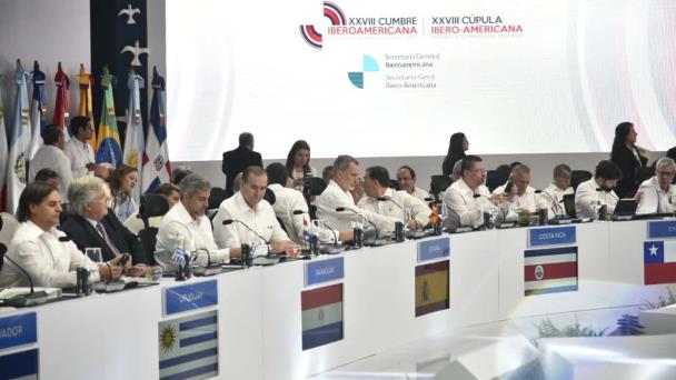 Dignatarios aprueban la Declaración de Santo Domingo durante XXVIII Cumbre Iberoamericana