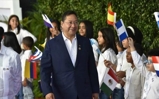 Luis Arce: Debe llamarnos la atención la reducción del PIB iberoamericano Luis Arce: Debe llamarnos la atención la reducción del PIB iberoamericano