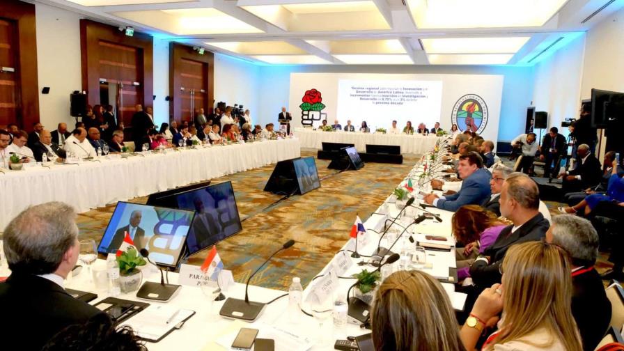 Miguel Vargas plantea en reunión de la IS que el modelo de la región está agotado