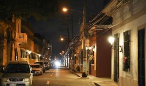 Edeeste realiza trabajos para mejorar el servicio eléctrico en la Zona Colonial