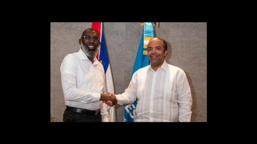 Administrador de Banreservas se reúne con el primer ministro de Curazao Administrador de Banreservas se reúne con el primer ministro de Curazao