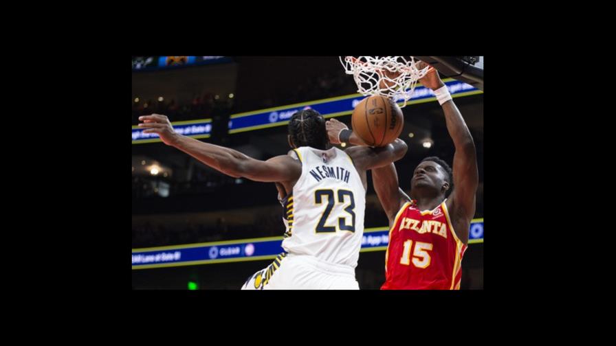 Collins lidera a Hawks en victoria ante Pacers