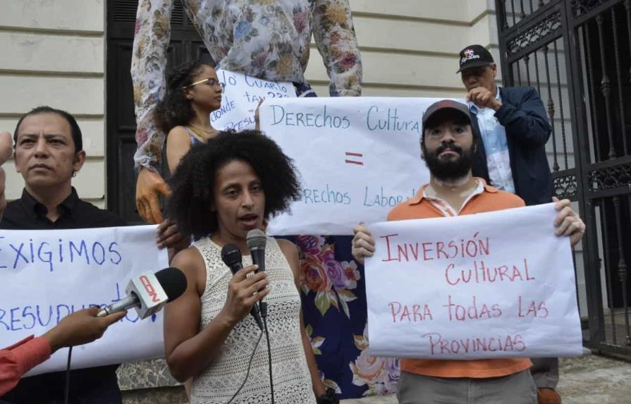 Teatristas dominicanos no recibimos apoyo del gobierno