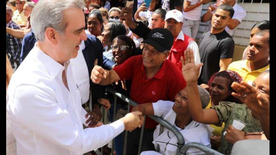 Abinader irá este martes a Tamayo y a Santo Domingo Este