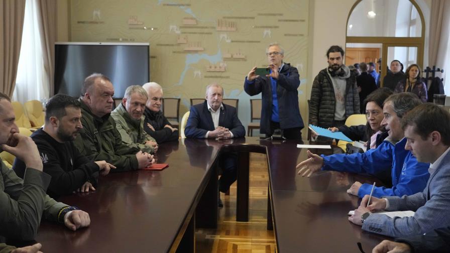 Zelenski se reúne con jefe de la agencia atómica de la ONU Zelenski se reúne con jefe de la agencia atómica de la ONU