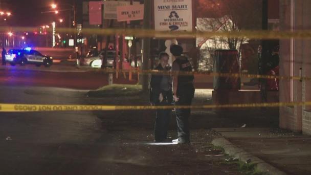 Al menos 2 muertos y 5 heridos en dos tiroteos en Arkansas, Estados Unidos