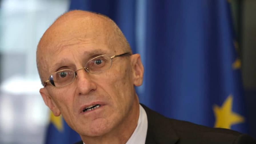Bancos medianos y pequeños estaban menos regulados en EEUU, según Banco Central Europeo Bancos medianos y pequeños estaban menos regulados en EEUU, según Banco Central Europeo