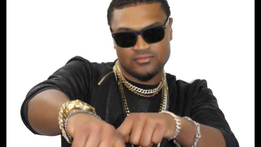 Yoneiry El maestro, suena en  la radio y plataformas digitales con Reggae y mambo