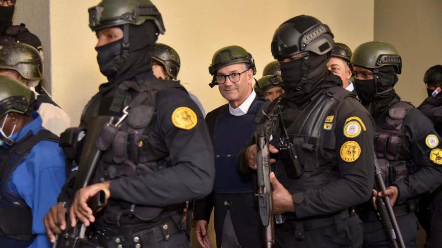 Recesan para el viernes conocimiento de medida de coerción contra imputados en Operación Calamar Recesan para el viernes conocimiento de medida de coerción contra imputados en Operación Calamar