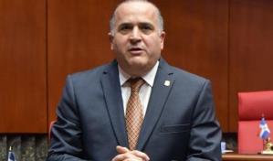 Senador Victoria Yeb respalda combate a la corrupci&oacute;n caiga quien caiga
