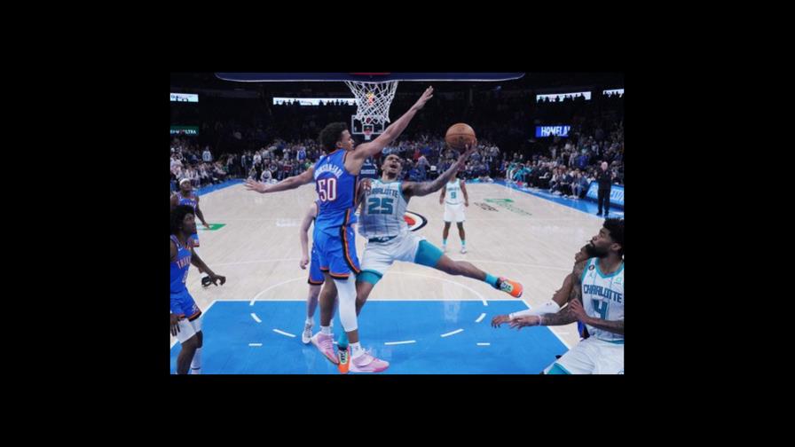 Washington brilla con 43 puntos; Hornets superan a Thunder Washington brilla con 43 puntos; Hornets superan a Thunder