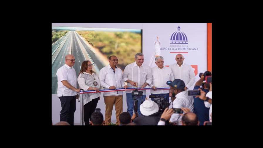 Gobierno entrega en Santiago ampliación de la avenida Circunvalación Norte