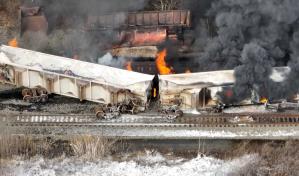 Se descarrila un tren con etanol en EE.UU. que obliga a evacuar a los residentes