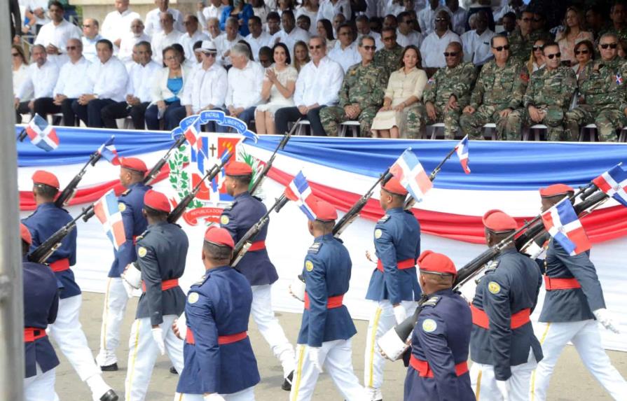 En desfile de la Batalla del 30 de Marzo instan a defender la nacionalidad