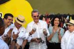 Abinader inaugura mural aguilucho y piden remodelación del estadio Cibao Abinader inaugura mural aguilucho y piden remodelación del estadio Cibao