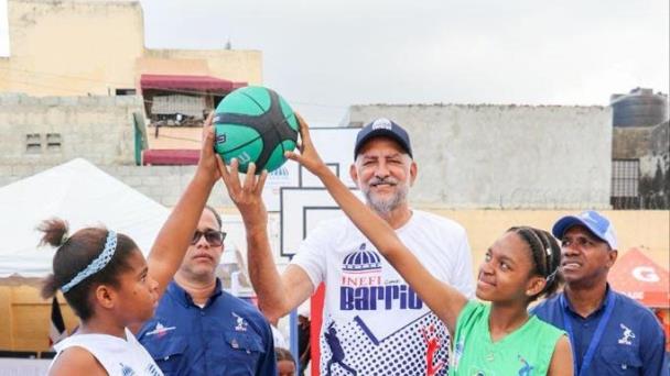 Inefi celebra Torneo Interescolar con 500 estudiantes en la Escuela Chile