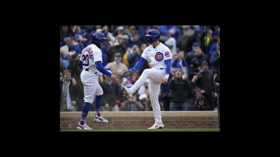 Swanson lidera triunfo de Cachorros ante Cerveceros Swanson lidera triunfo de Cachorros ante Cerveceros