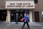 Sube la cifra semanal de solicitudes del subsidio por desempleo en EE.UU.