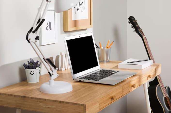 Consejos para organizar tu espacio de trabajo en casa