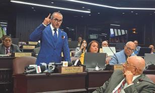 Diputado Sergio Moya: “No existirá alguien que pruebe que le haya solicitado dinero”