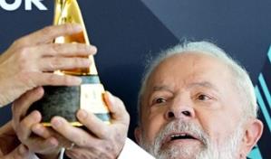 Lula respalda la candidatura de Brasil para Mundial femenino