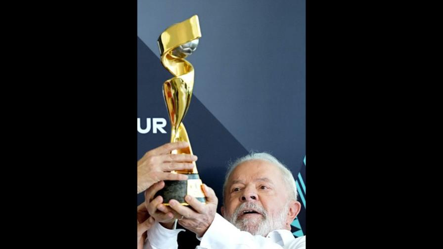 Lula respalda la candidatura de Brasil para Mundial femenino Lula respalda la candidatura de Brasil para Mundial femenino