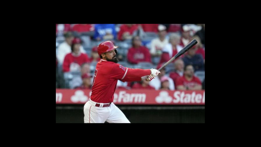 MLB investiga video de altercado de Rendon con aficionado