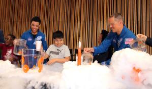 La NASA acerca su misión a los niños: Uno de ustedes podría ir a Marte