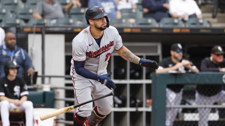 Gary Sánchez acuerda con los Gigantes pacto de ligas menores