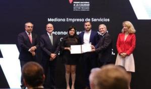 Jiménez Peña es reconocida por el Premio Nacional a la Calidad del Sector Privado