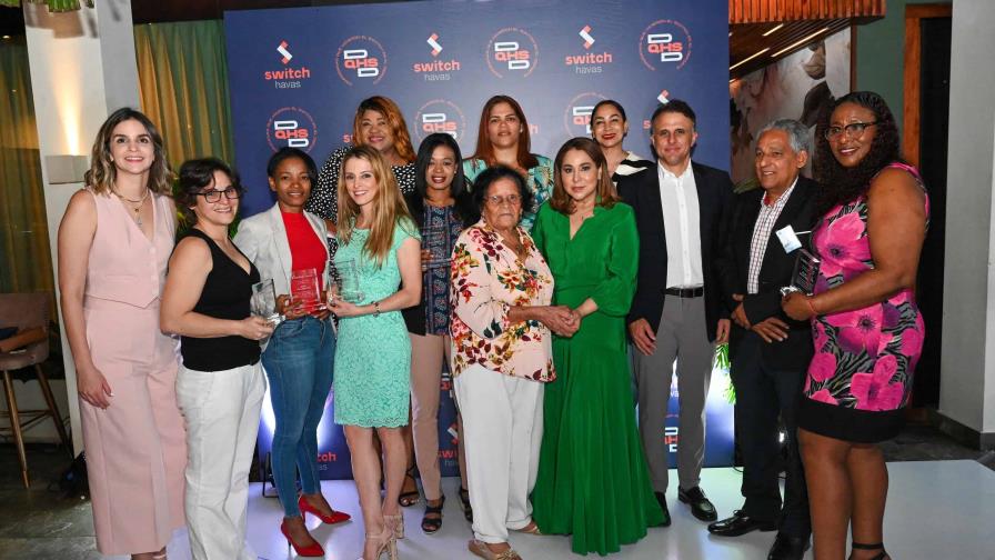 Presentan libro: Dominicanas que hicieron el Switch en el deporte Presentan libro: Dominicanas que hicieron el Switch en el deporte