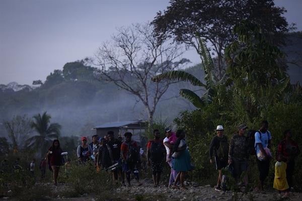 En busca del sueño americano: Más de 80 dominicanos cruzaron la selva del Darién en marzo del 2023