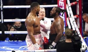 Sin convencer, Joshua derrota a Franklin por fallo un&aacute;nime