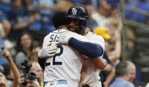 Eflin brilla, Rays apabullan a Tigres