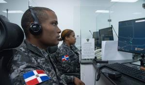 *763 para comunicarte a la Policía Nacional de emergencia