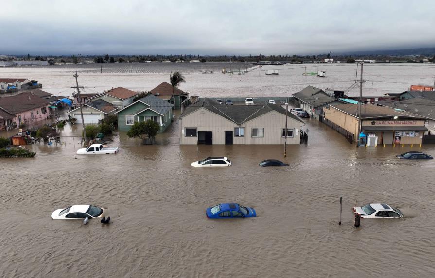 Biden declara estado de catástrofe en California tras tormentas
