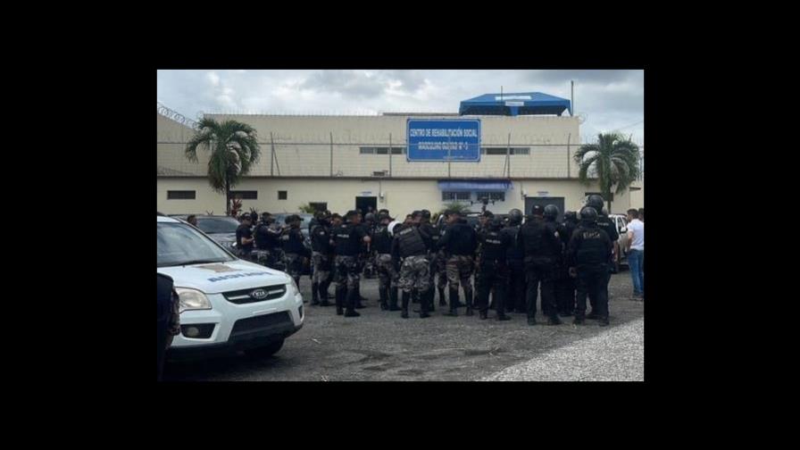 Tres presos muertos en un enfrentamiento en cárcel de máxima seguridad de Ecuador