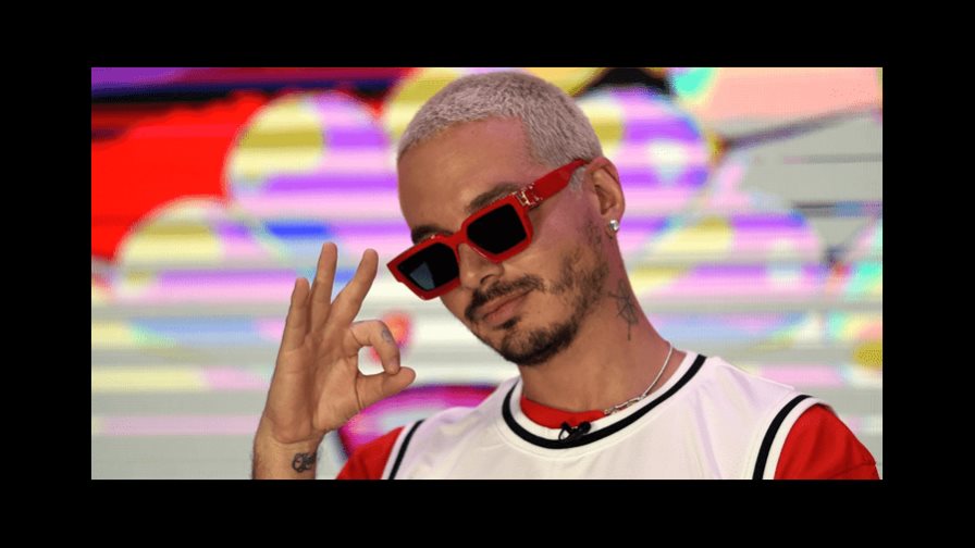 J Balvin reaparece en un juego de los Miami Heat tras siete meses ausente J Balvin reaparece en un juego de los Miami Heat tras siete meses ausente