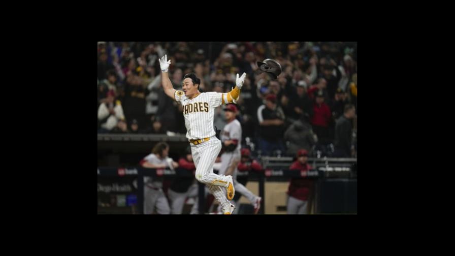 Padres vencen a Arizona; Juan Soto da su primer jonrón Padres vencen a Arizona; Juan Soto da su primer jonrón