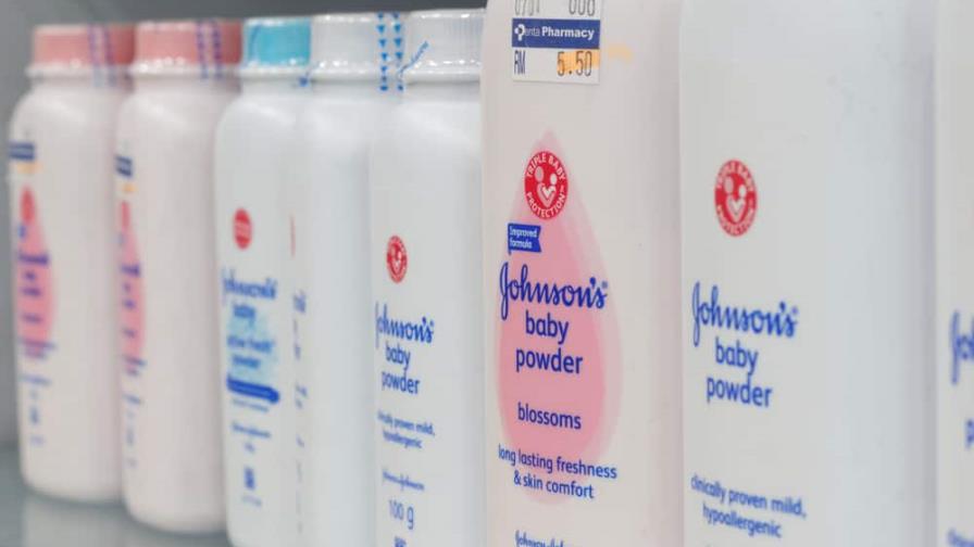 Johnson & Johnson ofrece pagar hasta US$ 8,900 millones por demandas sobre polvos para bebés Johnson & Johnson ofrece pagar hasta US$ 8,900 millones por demandas sobre polvos para bebés