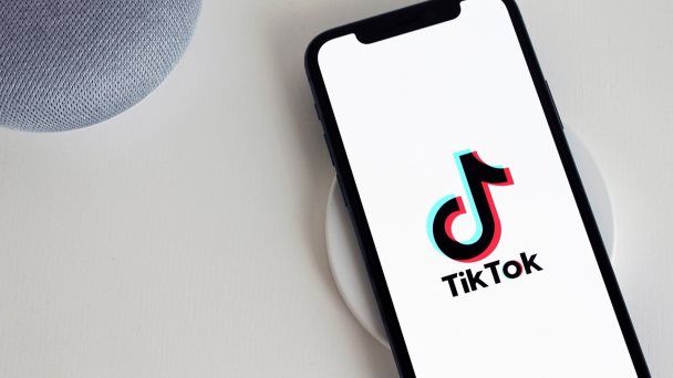 Australia prohíbe TikTok en los dispositivos gubernamentales