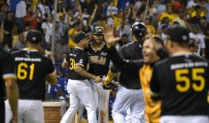 Águilas anuncian al venezolano Darwin Marrero como nuevo coach de pitcheo