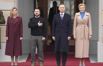 Zelenski visita Polonia en señal de agradecimiento